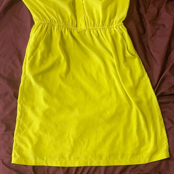 Handpicked Scent of Mii’s Dress - Picture 2 of 4